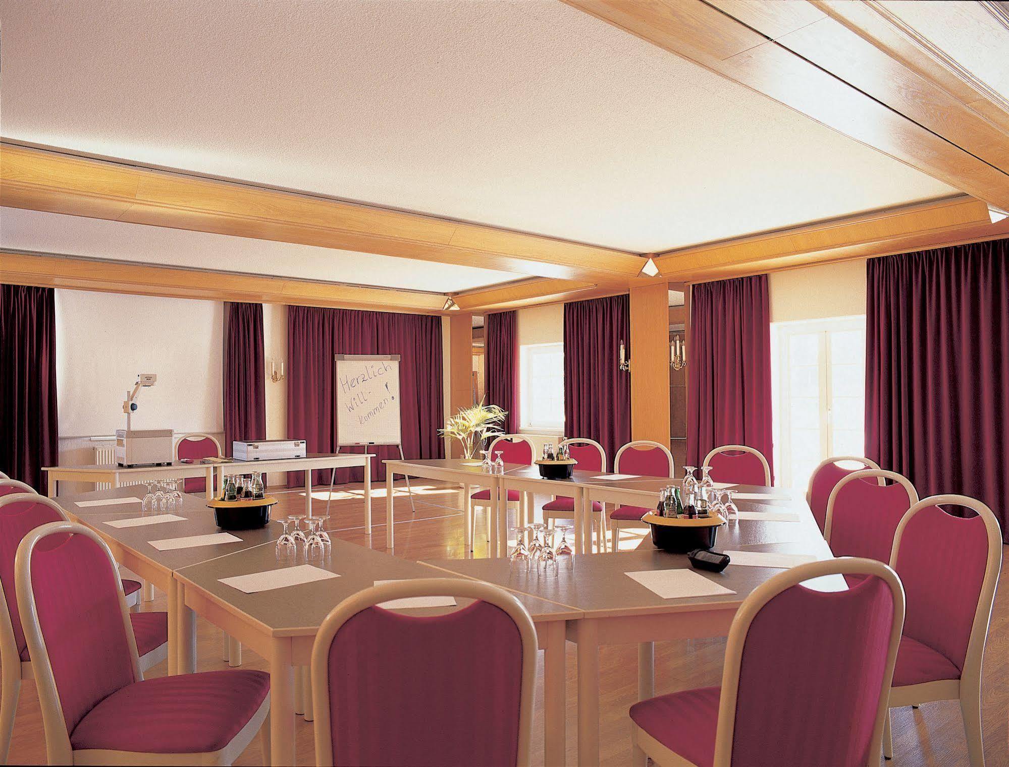 Landhotel Altes Zollhaus Хермсдорф Удобства фото